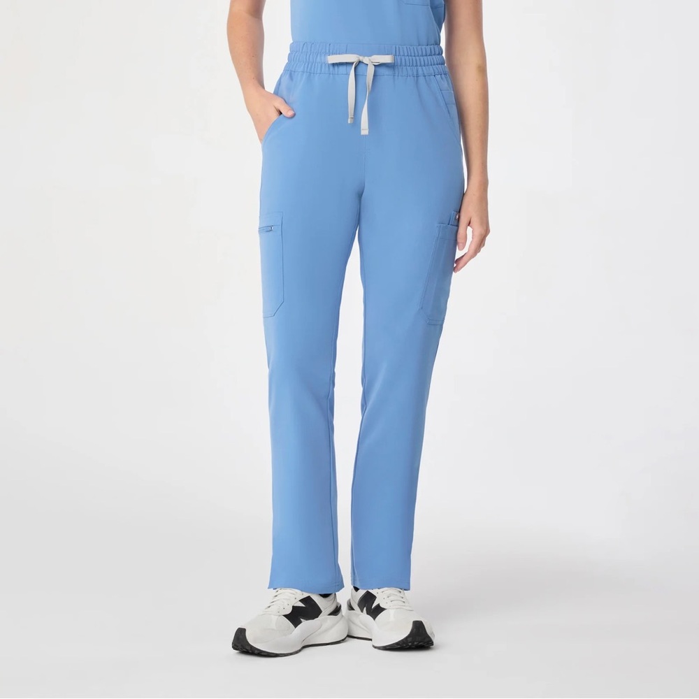 Figs Women's Sky Blue Straight Leg Cargo Scrub Pants